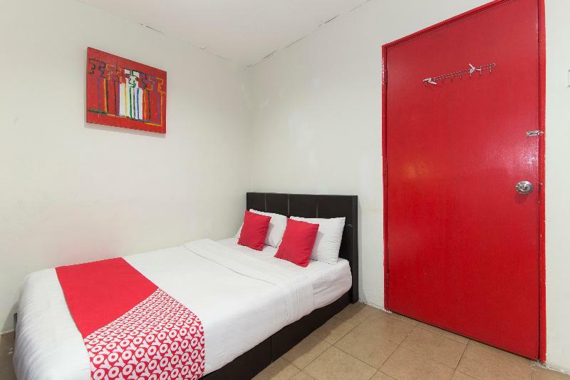 Hotel Oyo 304 Zero Hour 2*